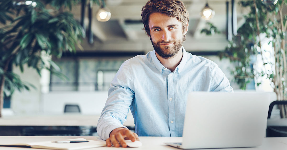 Diplomarsi lavorando: come organizzarsi per conciliare gli impegni Diplomarsi lavorando: come organizzarsi per conciliare gli impegni