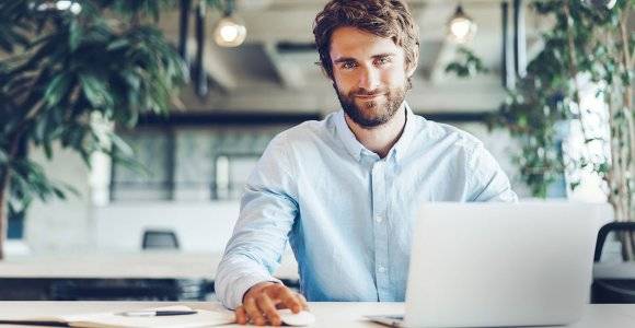Diplomarsi lavorando: come organizzarsi per conciliare gli impegni